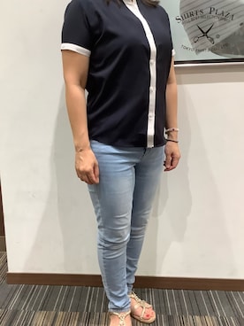 「TOKYO SHIRTS（トウキョウシャツ）のCOFREX 配色スキッパー衿 半袖ブラウス（ビジネスシャツ、ブルー系）」を使った、SHIRTS PLAZA 浜松志都呂イオンモール店さん（レディース・158cm）の夏コーディネート