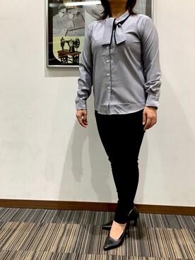 「TOKYO SHIRTS（トウキョウシャツ）のCOFREX ショートボウタイ 長袖ブラウス（シャツ/ブラウス、ブルー系）」を使った、SHIRTS PLAZA 浜松志都呂イオンモール店さん（レディース・158cm）の秋コーディネート
