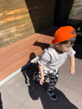 「GRIN BUDDY（グリンバディ）のアイテム（キャップ）」を使った、AtoTさん（キッズ・100cm）の夏コーディネート