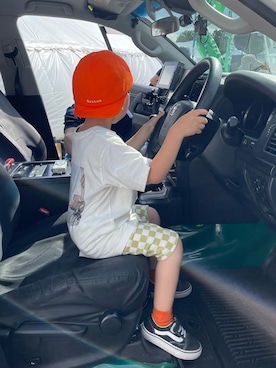 「GRIN BUDDY（グリンバディ）のアイテム（キャップ）」を使った、AtoTさん（キッズ・100cm）の夏コーディネート