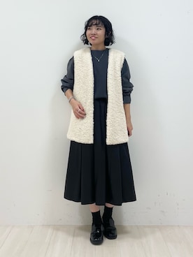 「インディヴィ」｜「アイテム（ベスト）」を使った、kanaさん（レディース・153cm）の秋コーディネート