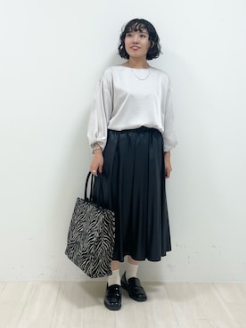 「レザースカート」｜「アイテム（その他）」を使った、kanaさん（レディース・153cm）の秋コーディネート