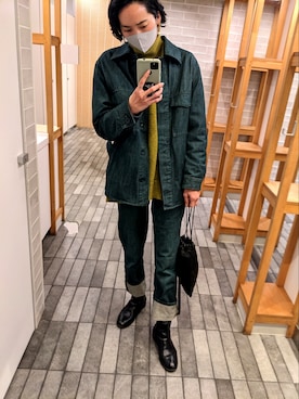 「アイテム（デニムジャケット、グリーン系）」を使った、ゆりデコさん（レディース・165cm）の冬コーディネート