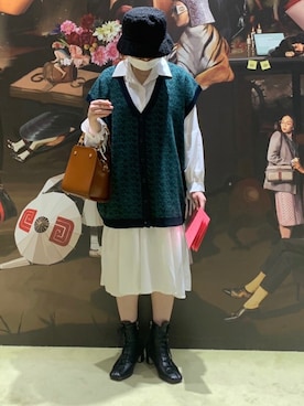 「PairPair（ペアペア）のアイテム（帽子）」を使った、uraさん（レディース・160cm）の秋コーディネート