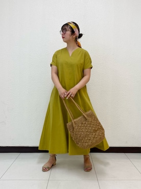 「ペーパーバッグ」｜「アイテム（財布/小物）」を使った、shimaさん（レディース・152cm）の夏コーディネート