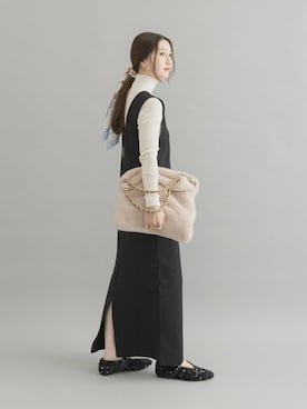 「アイテム（財布/小物）」を使った、UNAさん（骨格ウェーブ・レディース・162cm）の秋コーディネート