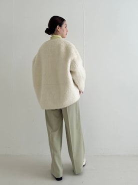 「アイテム（ノーカラージャケット）」を使った、UNAさん（レディース・162cm）の秋コーディネート