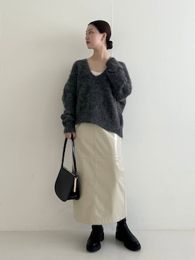 「アイテム（ポンチョ）」を使った、UNAさん（レディース・162cm）の秋コーディネート