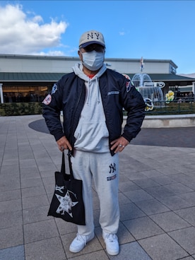 「アイテム（MA-1、その他）」を使った、avirexsさん（メンズ・165cm）の冬コーディネート
