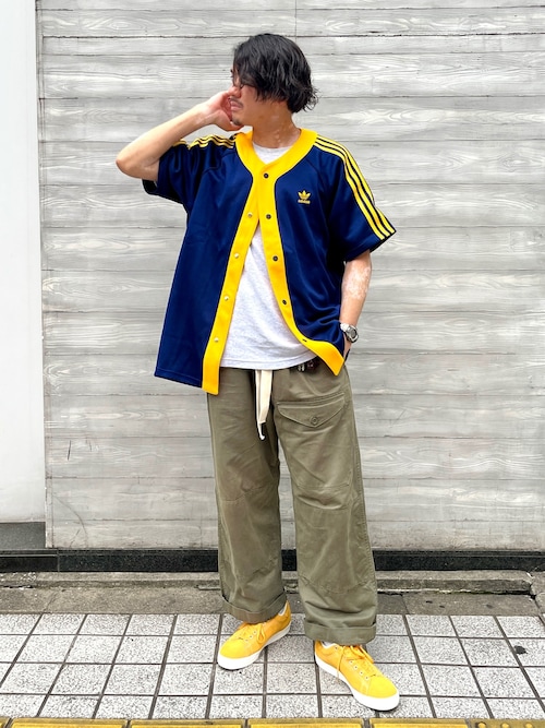 アデダス　mi スポーツシューズ ネイビーとイエロー 1687054913_500.jpg