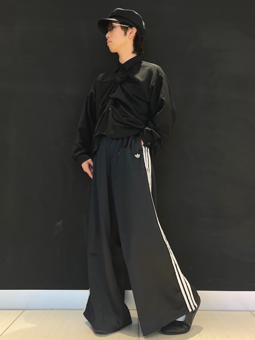 サテン ワイドレッグパンツ ラッフル スリーストライプス WIDE
