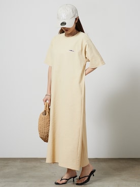 「THOUSAND MILE（サウザンドマイル）のアイテム」を使った、萌笑さん（レディース・157cm）の春コーディネート