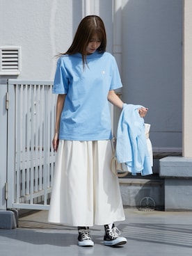 「Champion（チャンピオン）のChampion/チャンピオン ワンポイント ロゴワッペン クルーネック半袖Tシャツ 2026年春夏（Tシャツ/カットソー、ブルー系）」を使った、萌笑さん（レディース・157cm）の春コーディネート