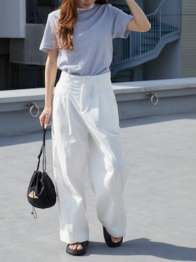 「MILLER（ミラー）のR.P.miller/ミラー パネルリブ 半袖 Tシャツ 2026年春夏 再入荷 新色追加春服 夏服（Tシャツ/カットソー、ホワイト系）」を使った、萌笑さん（レディース・157cm）の夏コーディネート