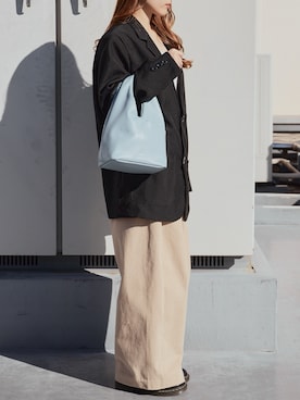 「AO2（アオズ）のアイテム」を使った、萌笑さん（レディース・157cm）の冬コーディネート