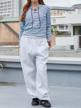 「アイテム（スポーツブラ）」を使った、萌笑さん（レディース・157cm）の秋コーディネート
