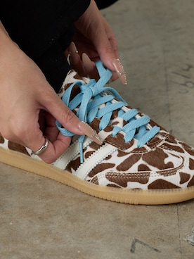 「adidas（アディダス）のadidas/アディダス SAMBA OG サンバ 2026年春夏（スニーカー、その他）」を使った、萌笑さん（レディース・157cm）の春コーディネート