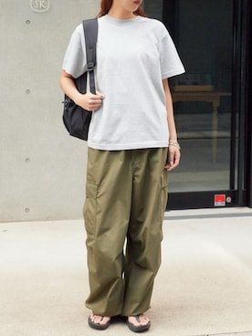 「LIFEMAX（ライフマックス）のLIFEMAX/ライフマックス 5.6オンスハイグレードコットンTシャツ 半袖Tシャツ 無地Tシャツ 2026年 夏 夏服（Tシャツ/カットソー、グレー系）」を使った、萌笑さん（レディース・157cm）の夏コーディネート