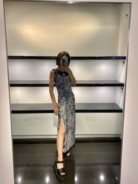 「EMODA（エモダ）のタンクラバーサンダル（サンダル）」を使った、藤川陽さん（レディース・162cm）の夏コーディネート