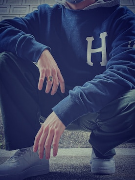 「HUF（ハフ）のアイテム（スウェット）」を使った、@syrupmanさん（メンズ・167cm）の春コーディネート