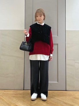 「SHIPS（シップス）のベルト デザイン レザー バッグ（ショルダーバッグ、ブラック系）」を使った、中島さん（レディース・154cm）の冬コーディネート