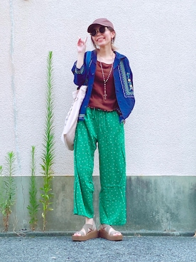 「アイテム（タンクトップ）」を使った、yuiteetoyolさん（レディース・160cm・40代）の夏コーディネート