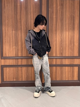 「DANKE SCHON（ダンケシェーン）のアイテム（パーカー）」を使った、ゆうとさん（メンズ・170cm）の春コーディネート