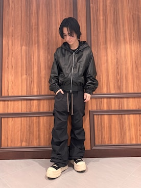「DANKE SCHON（ダンケシェーン）のアイテム（パーカー）」を使った、ゆうとさん（メンズ・170cm）の春コーディネート