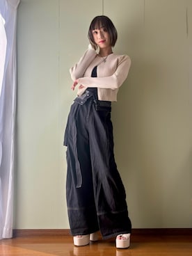 「アイテム（サンダル）」を使った、yuiyuzukiさん（レディース・169cm）の秋コーディネート