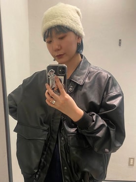 「SMELLY（スメリー）のシャギービーニー（ニットキャップ/ビーニー）」を使った、shopioさん（レディース・167cm）の秋コーディネート