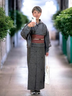 「アイテム（スニーカー）」を使った、つた吉さん（レディース・165cm）の秋コーディネート