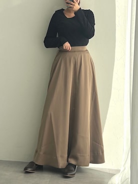 「アイテム（バレエシューズ、ブラウン系）」を使った、p iさん（レディース・155cm）の秋コーディネート