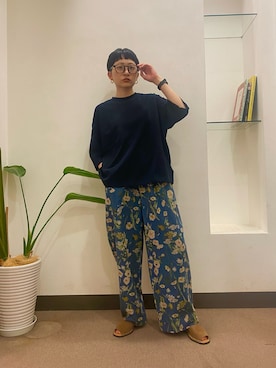 「かぐれ（カグレ）のワイドTシャツ（Tシャツ/カットソー、ブルー系）」を使った、ほみさん（レディース・154cm）の春コーディネート