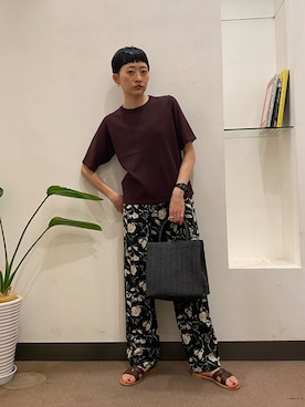 「URBAN RESEARCH DOORS（アーバンリサーチドアーズ）の『UR TECH』サマシェアニットハーフスリーブプルオーバー（Tシャツ/カットソー、ブラウン系）」を使った、ほみさん（レディース・154cm）の春コーディネート