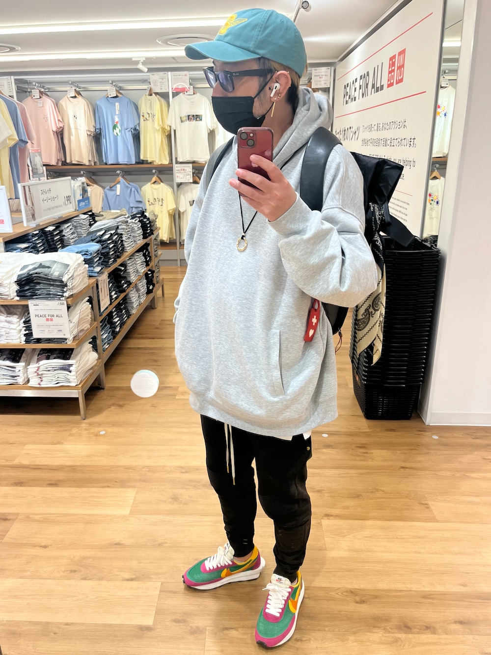 higemegane☑︎さんの（UNIQLO）を使ったコーディネートの1枚目の写真