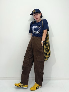 「アイテム（カーゴパンツ）」を使った、tomoka︎︎︎︎︎☺︎さん（レディース・157cm）の秋コーディネート