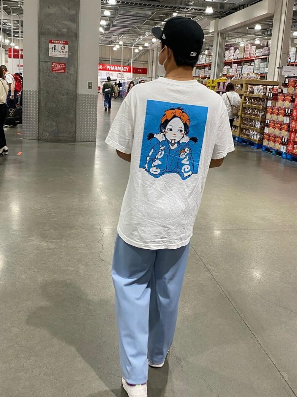 「overprintのアイテム（Tシャツ/カットソー、ブルー系）」を使った、yuyu2013さん（メンズ・167cm）の秋コーディネートの1枚目の写真