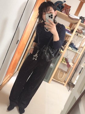 「アイテム（チャーム）」を使った、あきさん（レディース・155cm）の秋コーディネート
