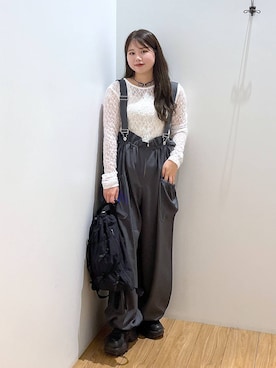 「LOWRYS FARM（ローリーズファーム）のウエストフリルサロペット　130967（ワンピース）」を使った、Lunaさん（レディース・155cm）の秋コーディネート