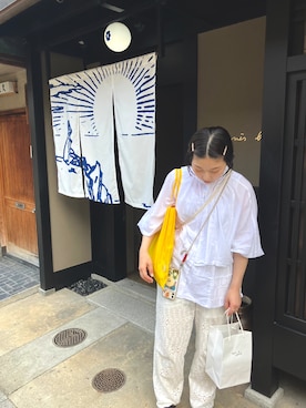 「レース」｜「アイテム（PC・スマホグッズ/家電）」を使った、KIMさん（レディース・160cm）の夏コーディネート