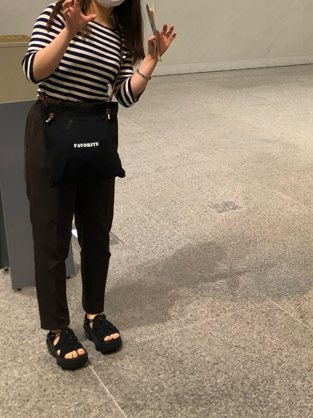 「ボーダー、ボーダートップス」｜「NIKEのナイキ エア マックス ココ ウィメンズサンダル / Nike Air Max Koko Women's Sandals CI8798-003 Black（サンダル、ブラック系）」を使った、🌝さん（レディース・161cm）の夏コーディネートの1枚目の写真