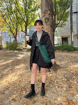 「厚底」｜「アイテム（その他アウター）」を使った、こなつさん（レディース・155cm）の秋コーディネート