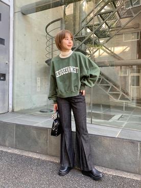 「Wrangler」｜「アイテム（スウェット）」を使った、こなつさん（レディース・155cm）の秋コーディネート