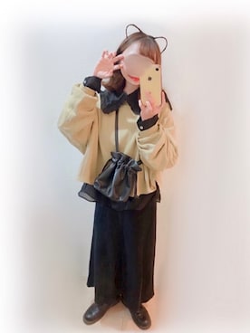 「アイテム（雑誌、イエロー系）」を使った、まる☺︎さん（レディース・157cm）の冬コーディネート