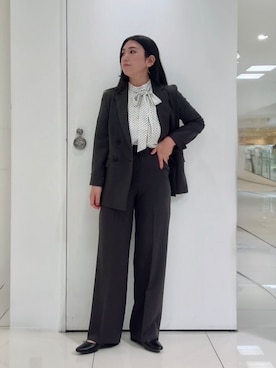 「UNTITLED（アンタイトル）の【新色追加/接触冷感/セットアップ可】エアリー ワイドパンツ（その他パンツ、グレー系）」を使った、のんさんさん（レディース）の夏コーディネート