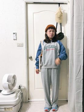 「GAP（ギャップ）のアイテム（ジャージ）」を使った、Yanさん（レディース・155cm）の秋コーディネート