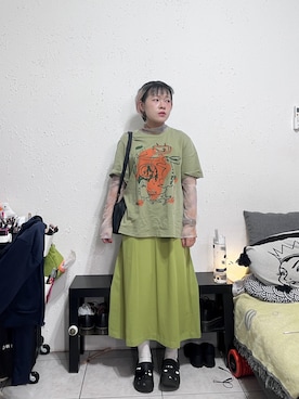 「アイテム（その他トップス、オレンジ系）」を使った、Yanさん（レディース・155cm）の夏コーディネート