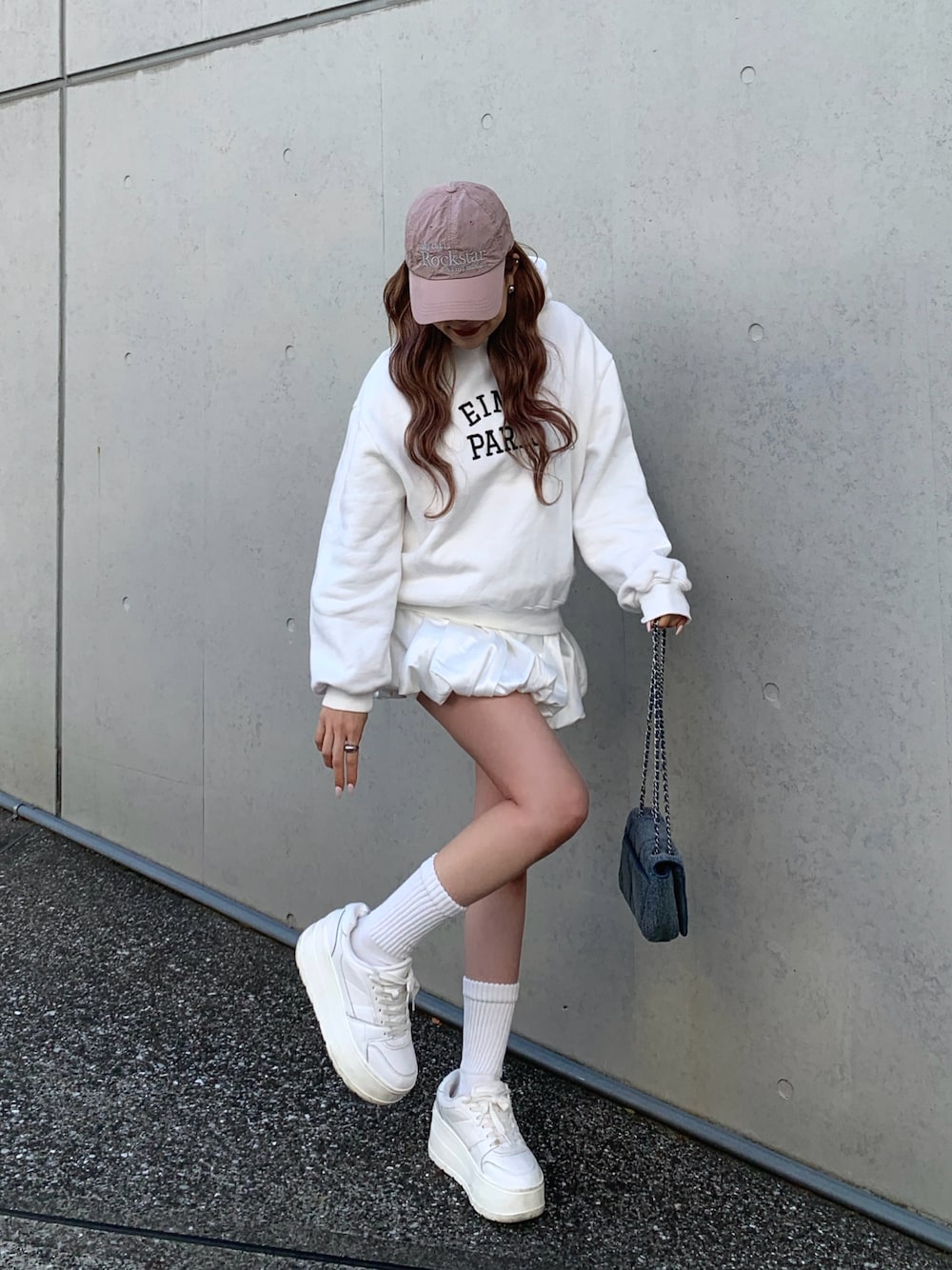 mayu ｜NEUNAのスカートを使った参考コーディネート