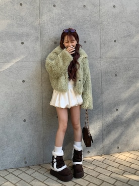 「hellam（へラム）のアイテム」を使った、mayu さん（レディース・153cm）の冬コーディネート