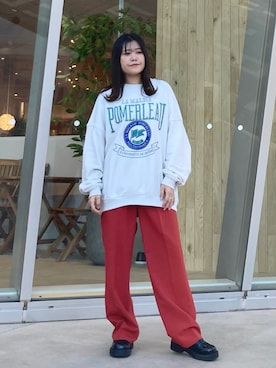 「JUNRED（ジュンレッド）のアイテム（スウェット）」を使った、tomoさん（レディース・152cm）の春コーディネート
